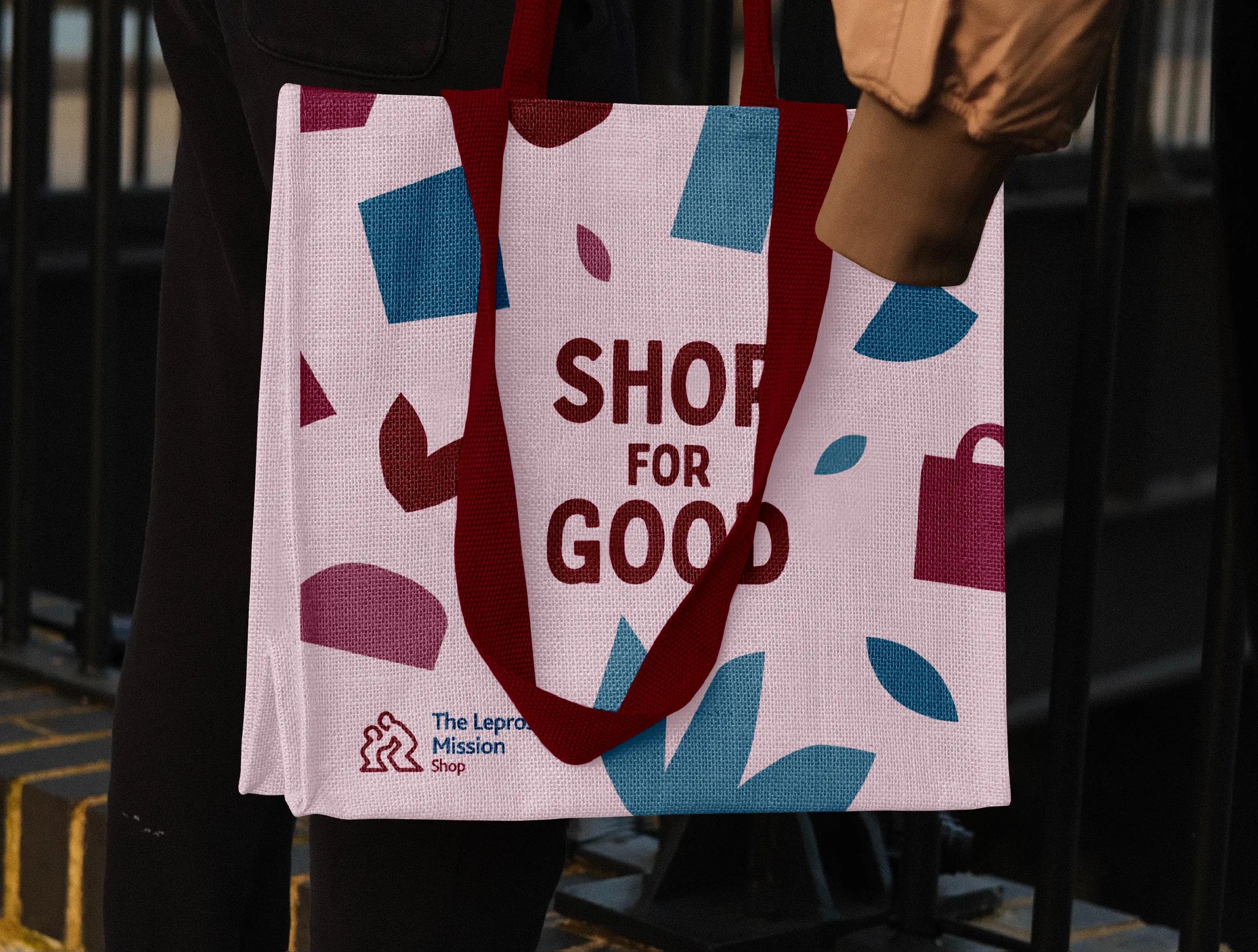 Tote bag saying 'shop for good'